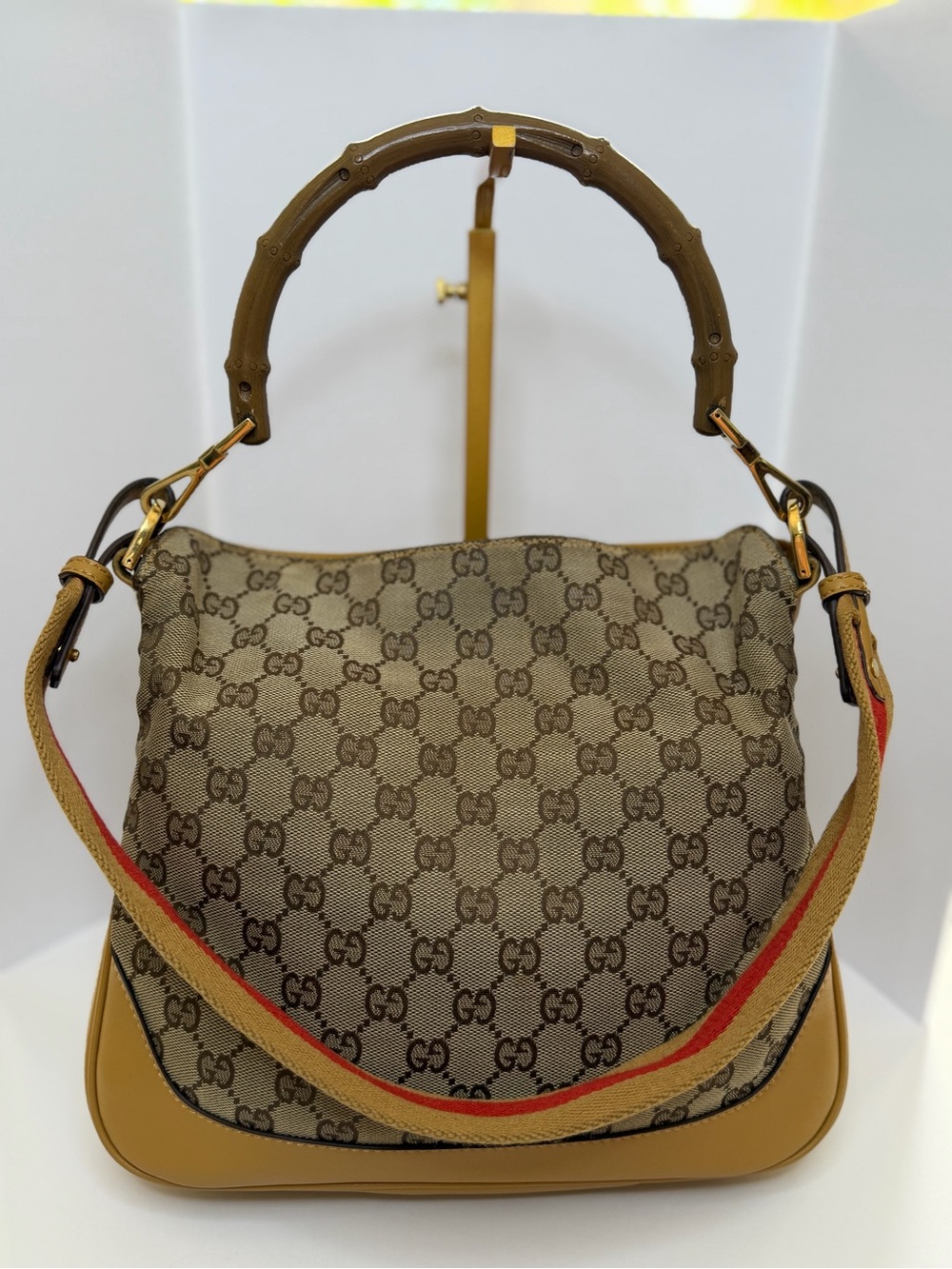 Vintage GUCCI Monogram Canvas Leather Medium SoHo Style Bamboo 2-Way 001553 Red